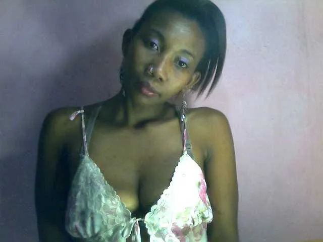 Live sex webcam photo for vanesslove #284921807