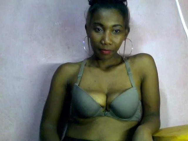 Live sex webcam photo for vanesslove #288484921