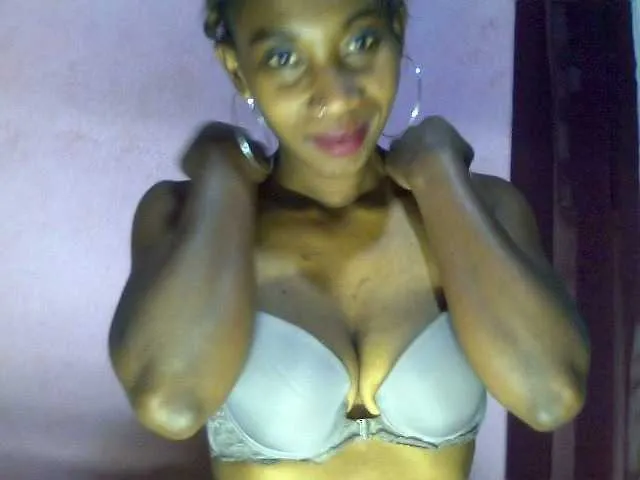 Live sex webcam photo for vanesslove #289489368