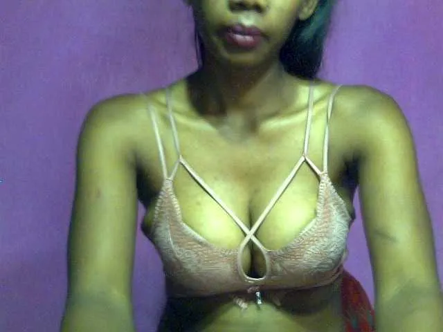 Live sex webcam photo for vanesslove #290143880