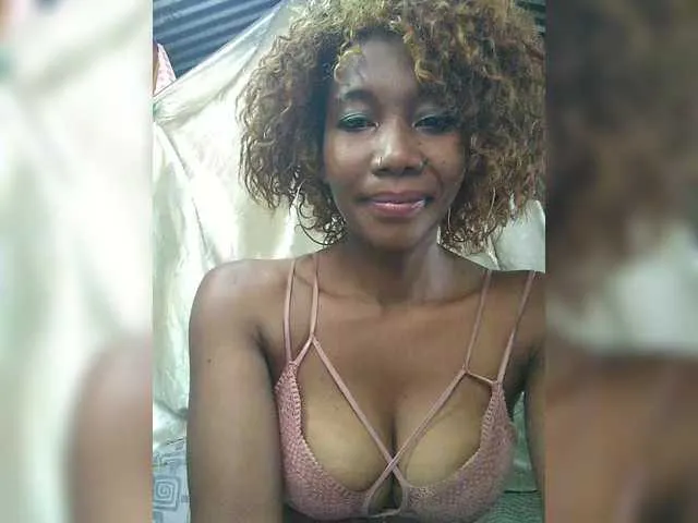Live sex webcam photo for vanesslove #290248304