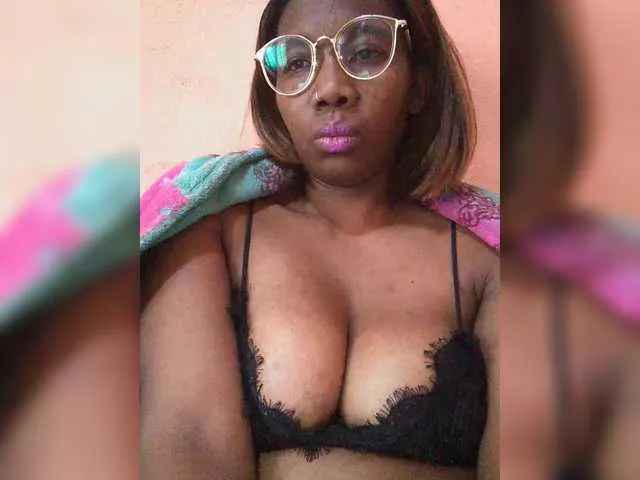 Live sex webcam photo for vanesslove #291811698