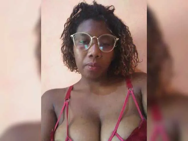 Live sex webcam photo for vanesslove #292305885