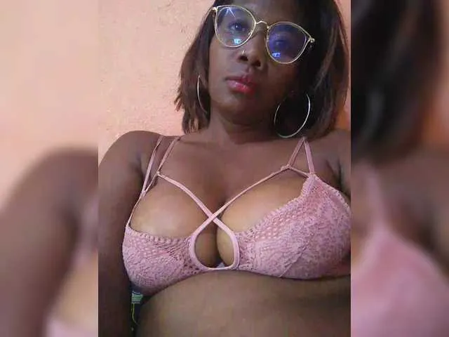 Live sex webcam photo for vanesslove #292645042