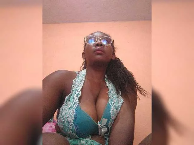 Live sex webcam photo for vanesslove #293470202