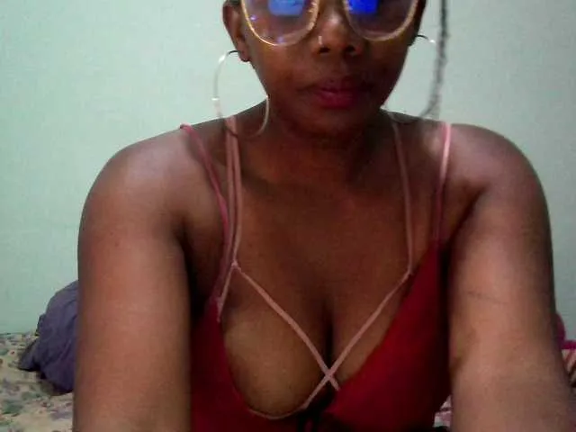Live sex webcam photo for vanesslove #293534662