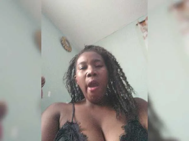 Live sex webcam photo for vanesslove #293589097