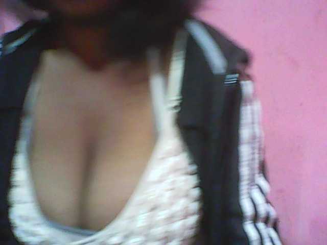 Live sex webcam photo for vanishahot #274002645