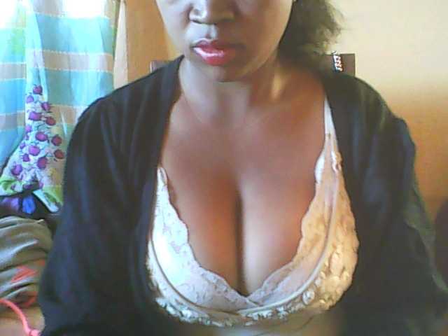 Live sex webcam photo for vanishahot #274113601