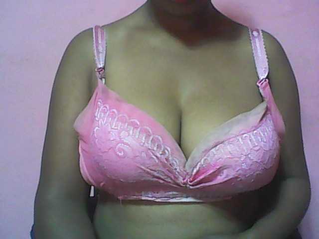 Live sex webcam photo for vanishahot #274245905