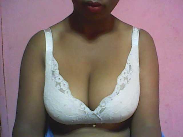 Live sex webcam photo for vanishahot #274289900