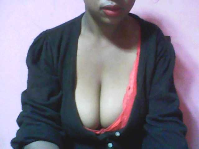 Live sex webcam photo for vanishahot #274319717