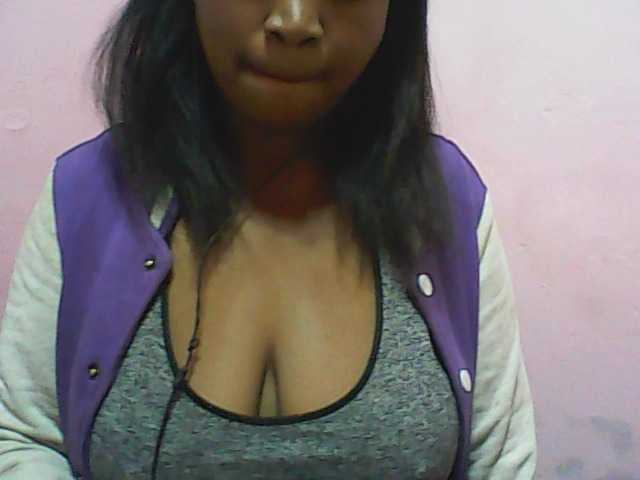 Live sex webcam photo for vanishahot #274532599