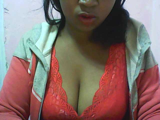 Live sex webcam photo for vanishahot #274591150