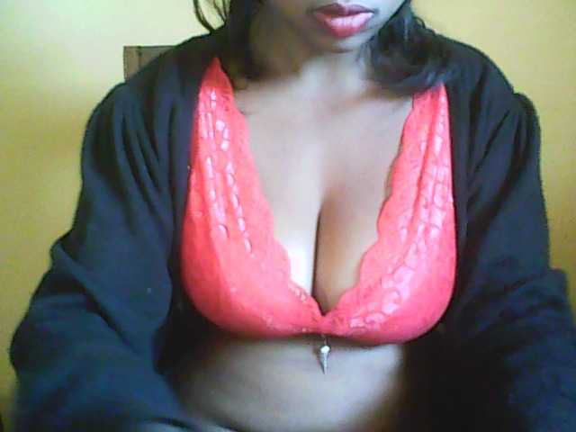 Live sex webcam photo for vanishahot #274623101