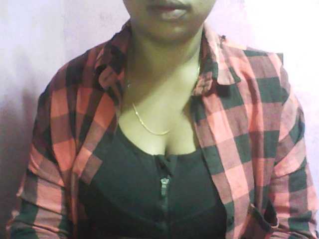 Live sex webcam photo for vanishahot #275485892