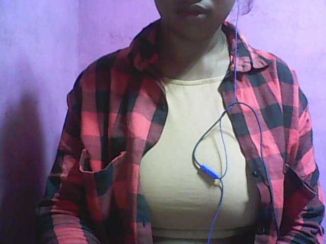 Live sex webcam photo for vanishahot #275488595