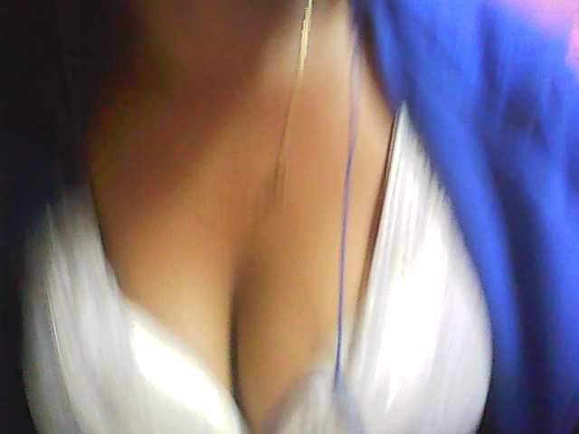 Live sex webcam photo for vanishahot #275587734