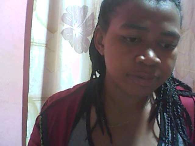 Live sex webcam photo for vanishahot #275652904