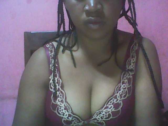 Live sex webcam photo for vanishahot #276112634