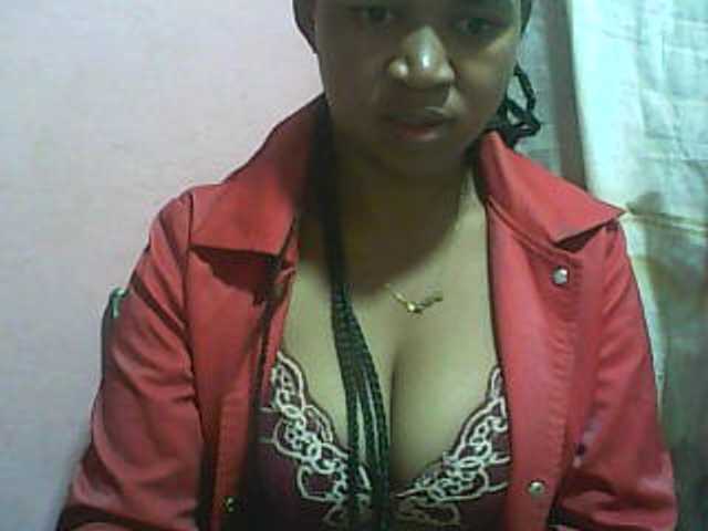 Live sex webcam photo for vanishahot #276189851