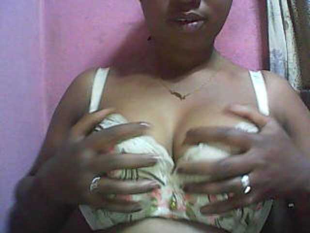Live sex webcam photo for vanishahot #276276237