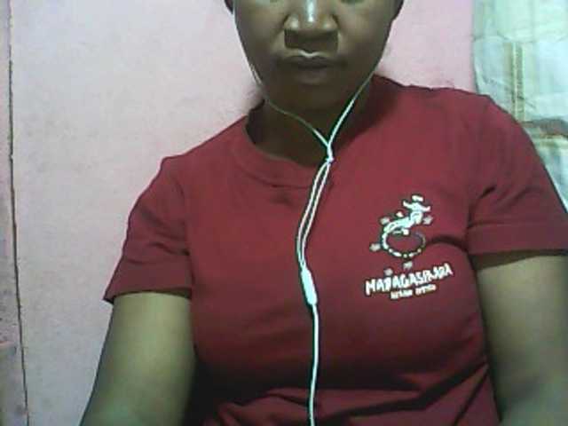 Live sex webcam photo for vanishahot #276309532