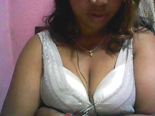Live sex webcam photo for vanishahot #276424229