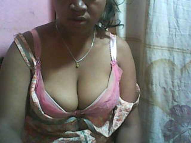 Live sex webcam photo for vanishahot #276430085