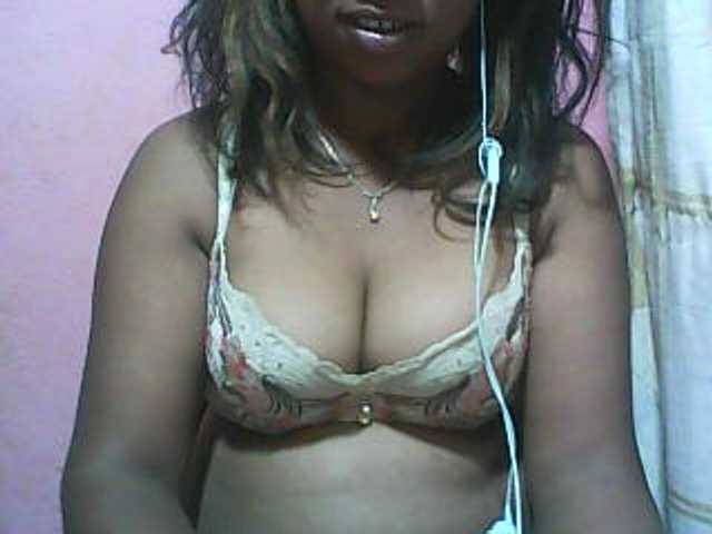 Live sex webcam photo for vanishahot #276453404