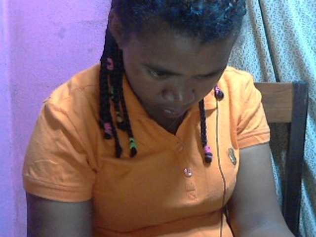 Live sex webcam photo for vanishahot #276612040