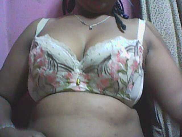 Live sex webcam photo for vanishahot #276646735