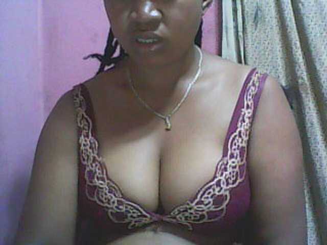 Live sex webcam photo for vanishahot #276794303