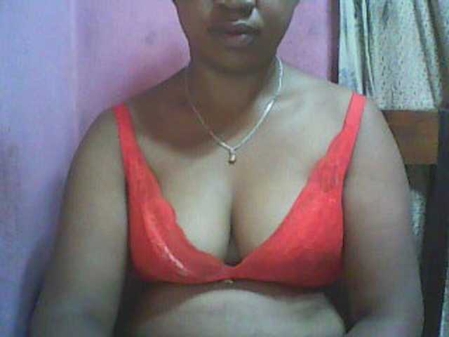 Live sex webcam photo for vanishahot #276807368