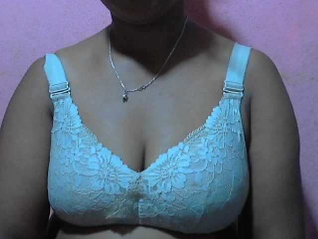 Live sex webcam photo for vanishahot #276961249