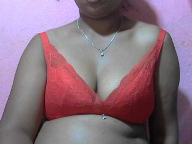 Live sex webcam photo for vanishahot #276968466