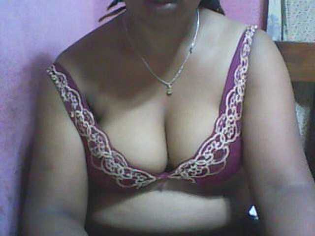 Live sex webcam photo for vanishahot #277057748