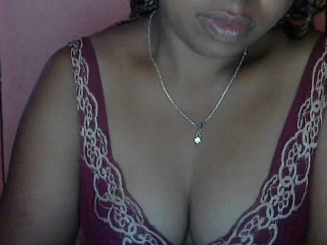 Live sex webcam photo for vanishahot #277069998