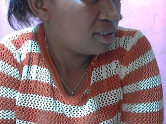 Live sex webcam photo for vanishahot #277214748