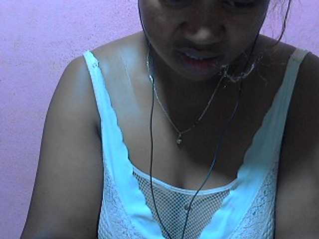 Live sex webcam photo for vanishahot #277229016