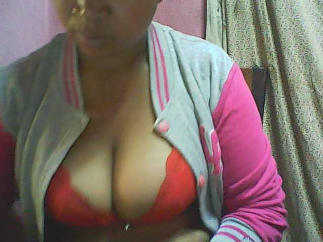 Live sex webcam photo for vanishahot #277385805