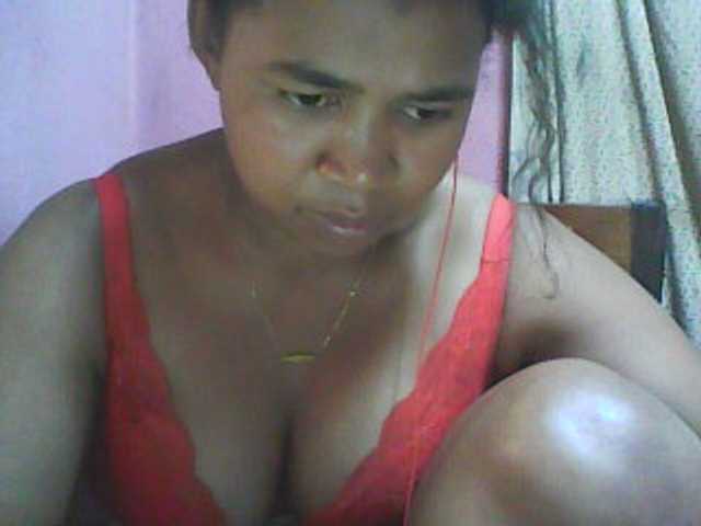 Live sex webcam photo for vanishahot #277387376