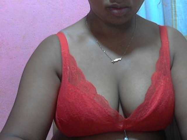 Live sex webcam photo for vanishahot #277412318