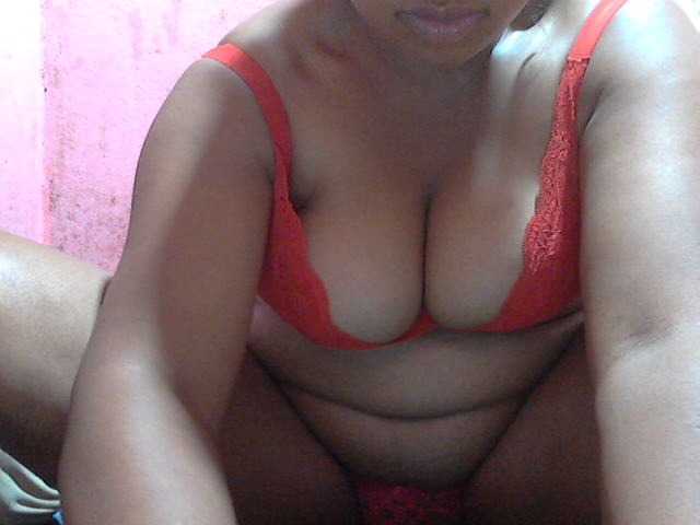 Live sex webcam photo for vanishahot #277568648