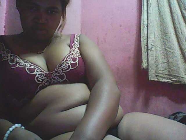 Live sex webcam photo for vanishahot #277657506