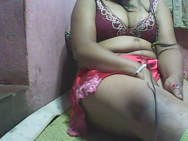 Live sex webcam photo for vanishahot #277750344