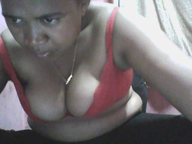 Live sex webcam photo for vanishahot #277867446