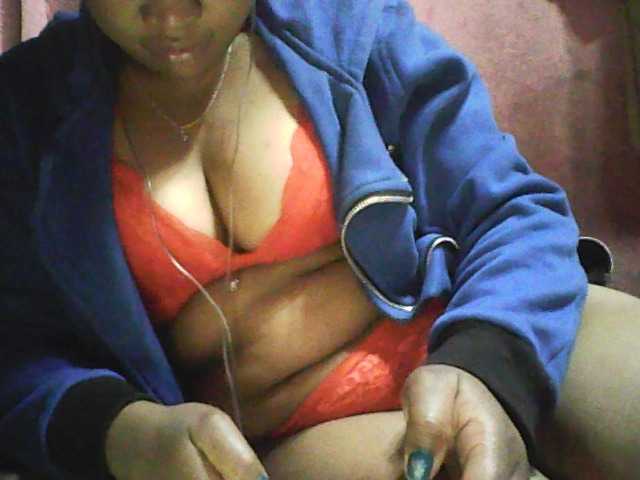 Live sex webcam photo for vanishahot #278301208