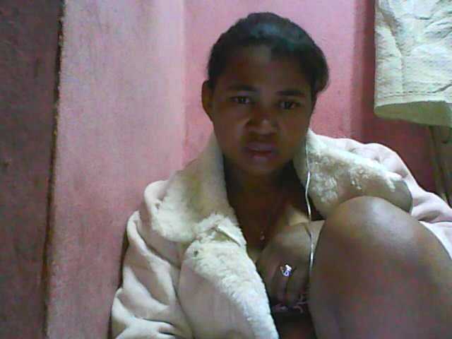 Live sex webcam photo for vanishahot #279520573