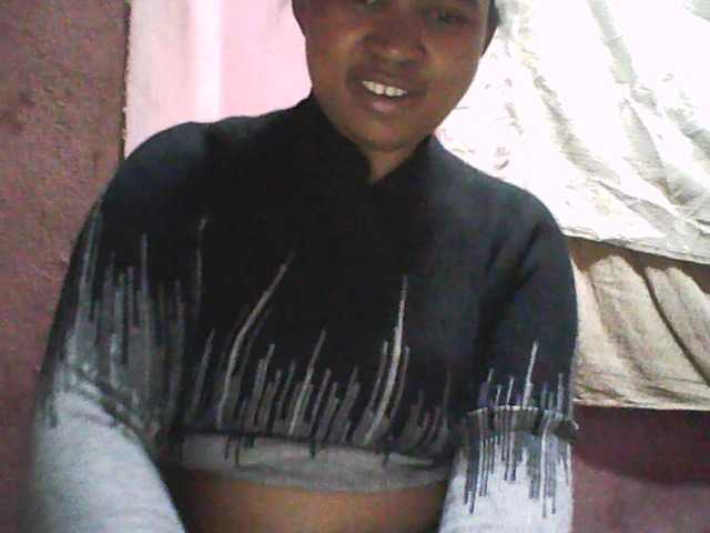 Live sex webcam photo for vanishahot #282421840